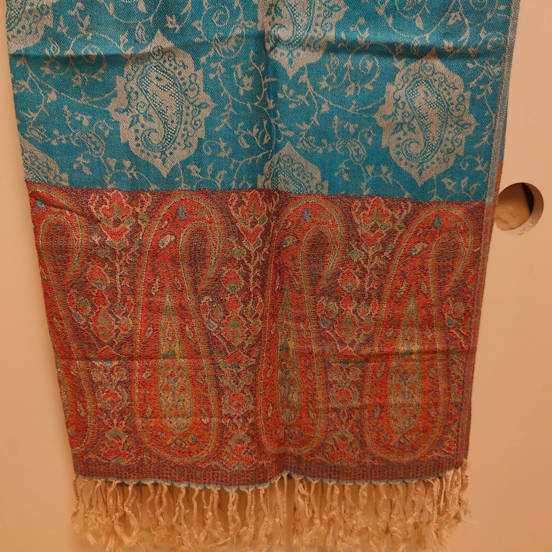 Turkos paisleymönstrad sjal med fransar - 1