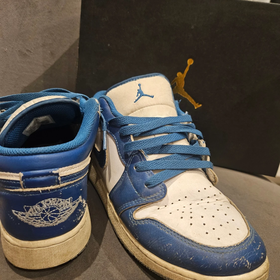 Nike Air Jordan 1 Low blå/vit 38.5 - 3