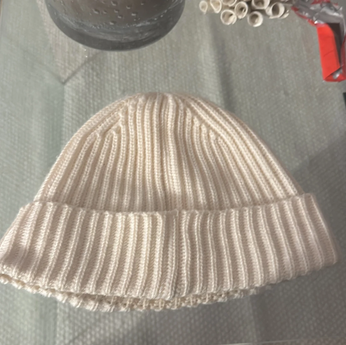 Vit ribbstickad mössa C.P. Company - 1