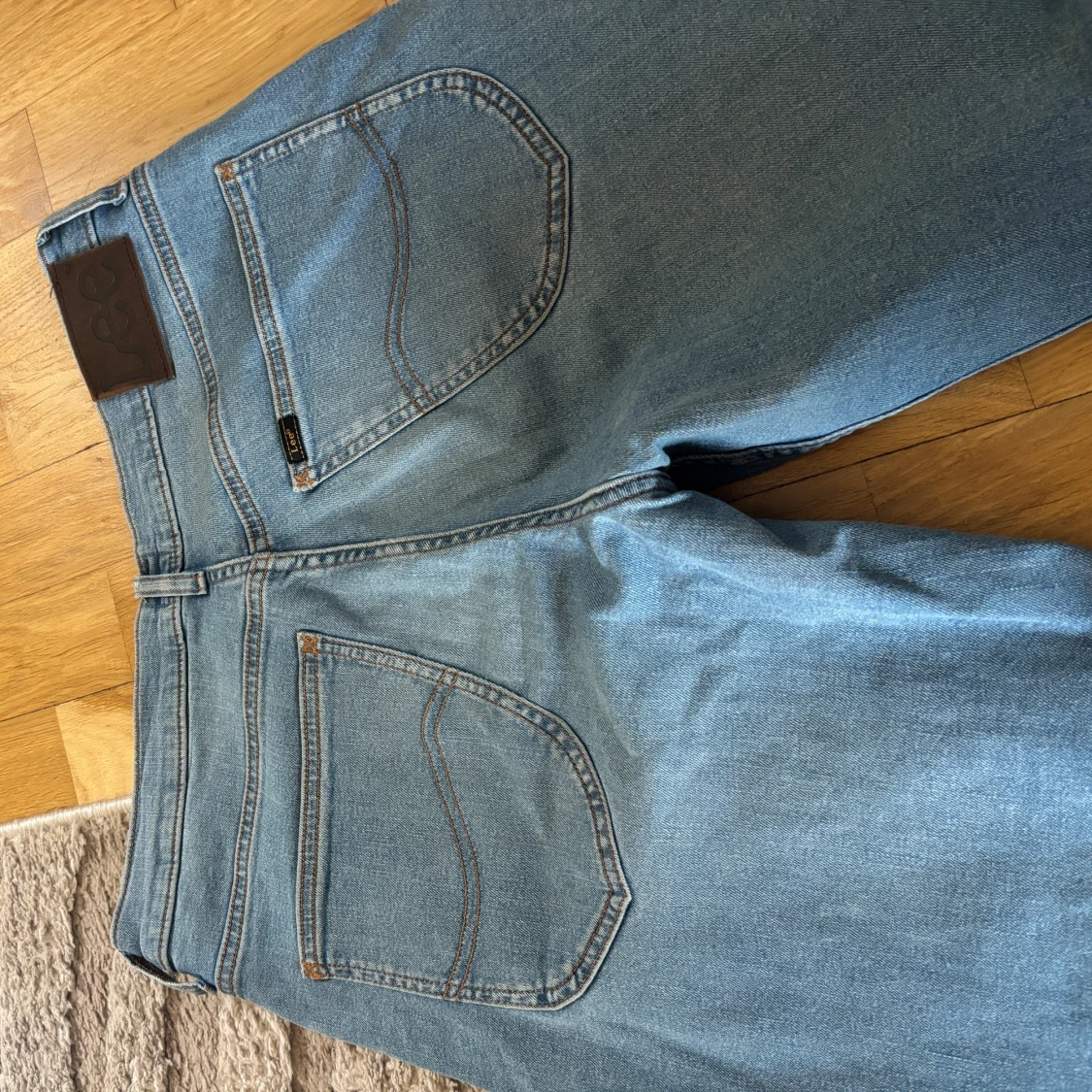 Lee Brooklyn ljusblå jeans W34 L32 - 1