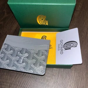 Svart och grå plånbok - Helt ny svart och grå plånbok 