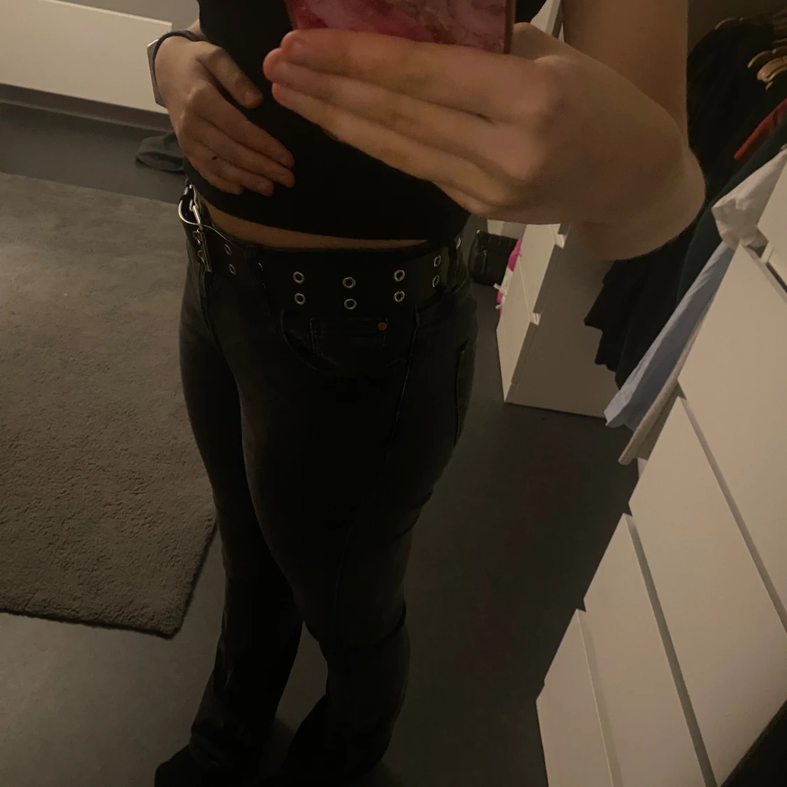 Svart skärp med silverfärgade nitar - 1