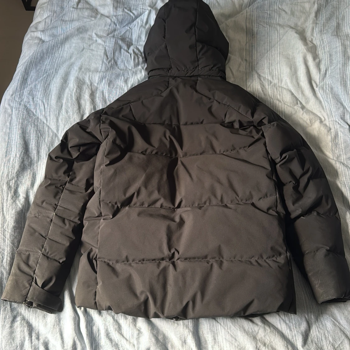 Svart Sail Racing jacka - 1