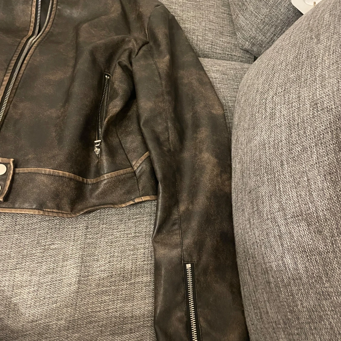 Brunskinnjacka från Nelly, stl S - 1