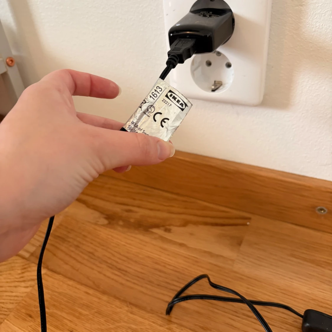 IKEA YTTERLIG LED Bordslampa - 2