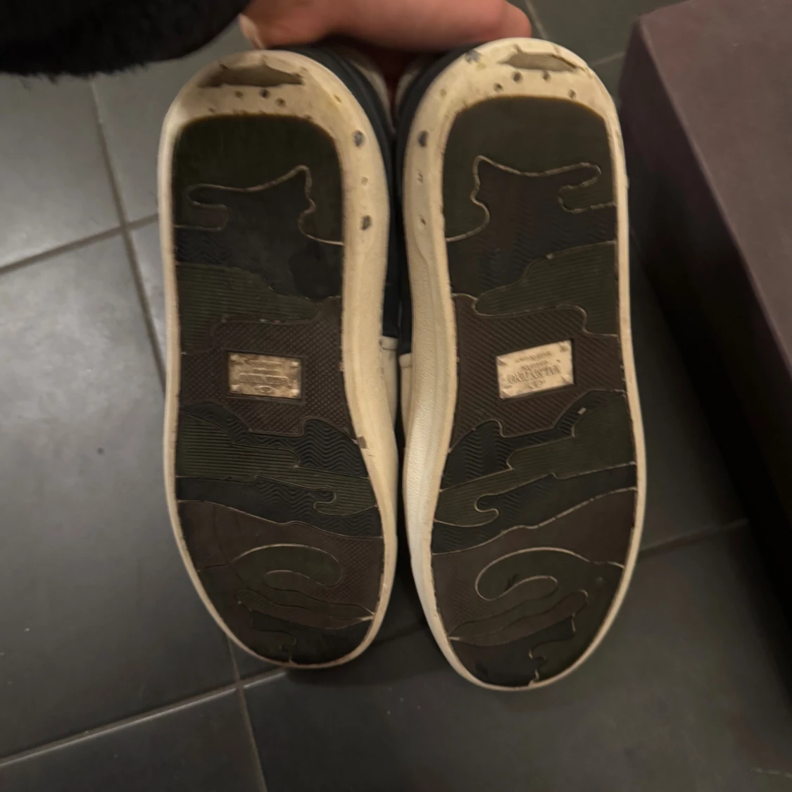 Valentino Flycrew 44 - 3