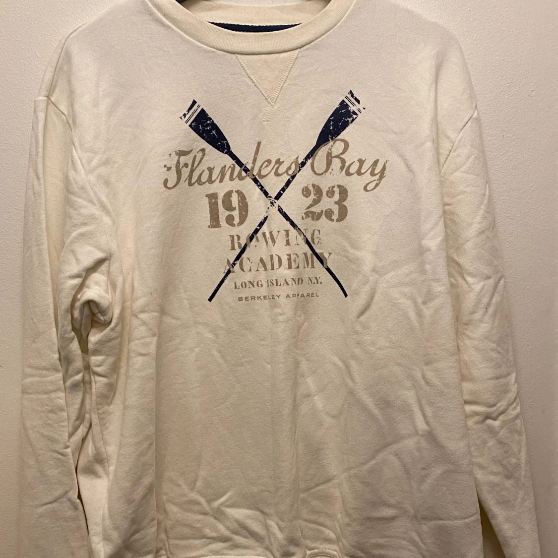 Vit sweatshirt från Berkeley, L