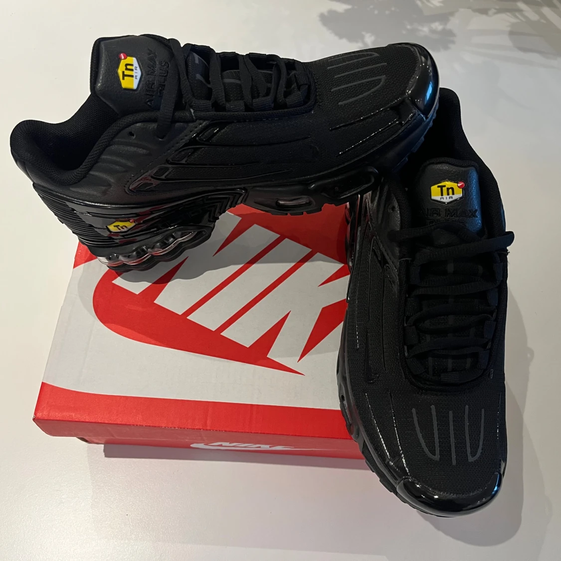Nike Air Max Plus svarta sneakers - 2