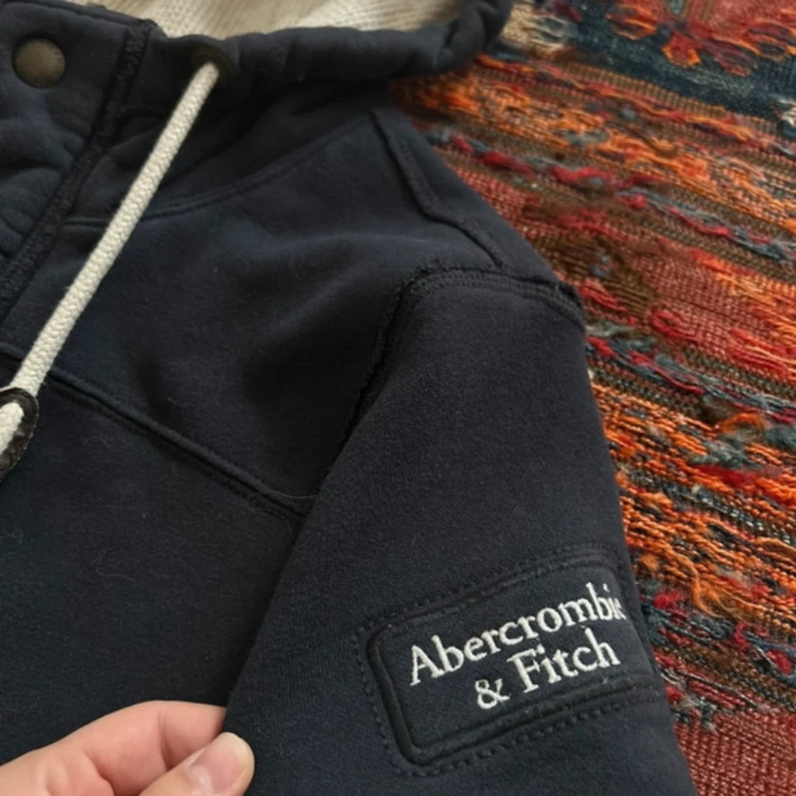 Svart hoodiejacka Abercrombie & Fitch - 2