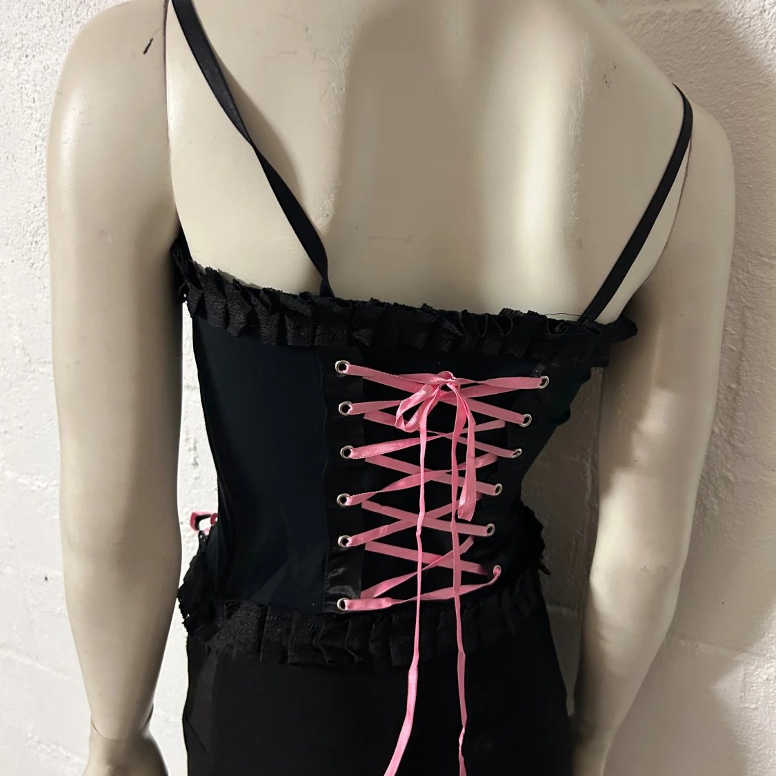 Linne med snörning fr Poizen stl S/M - 1