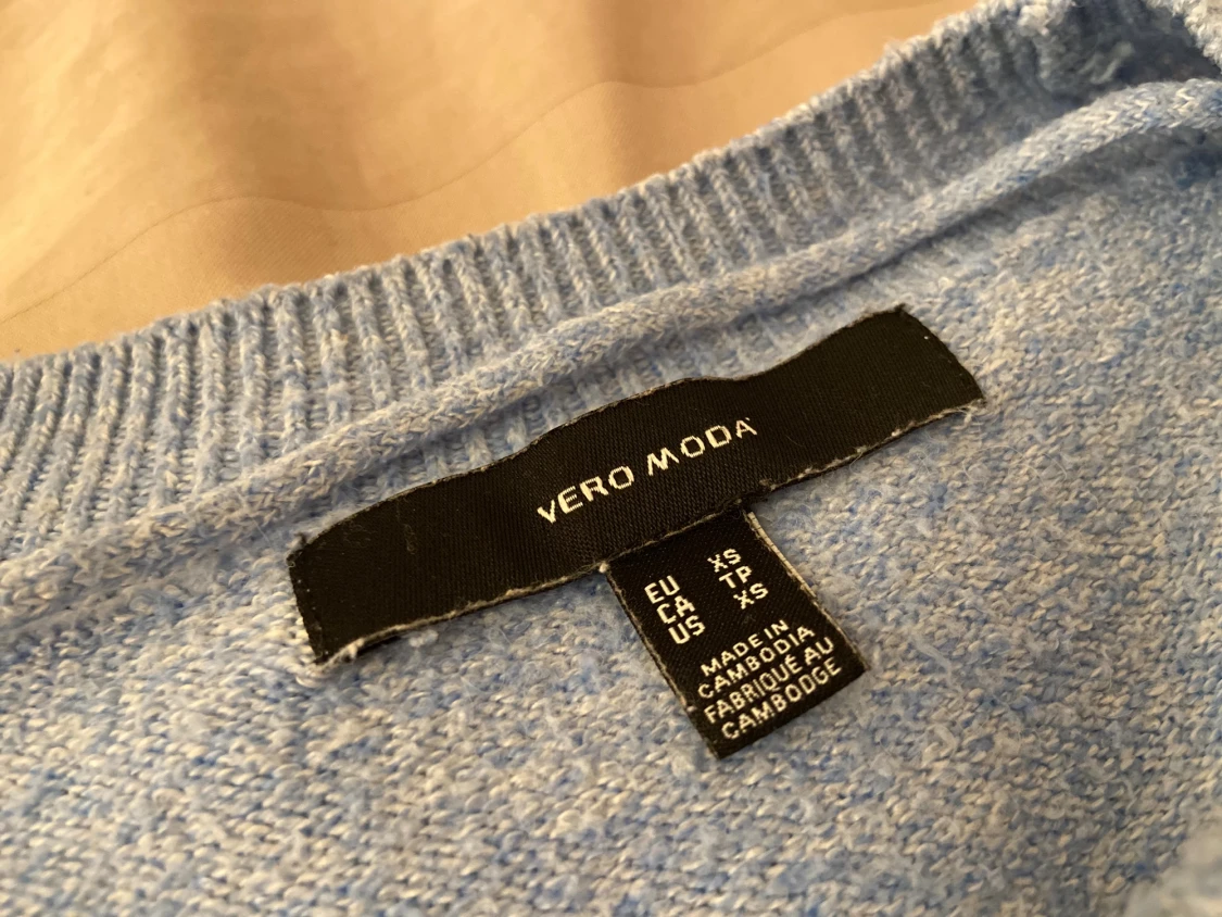 Ljusblå stickad tröja från Vero Moda - 3