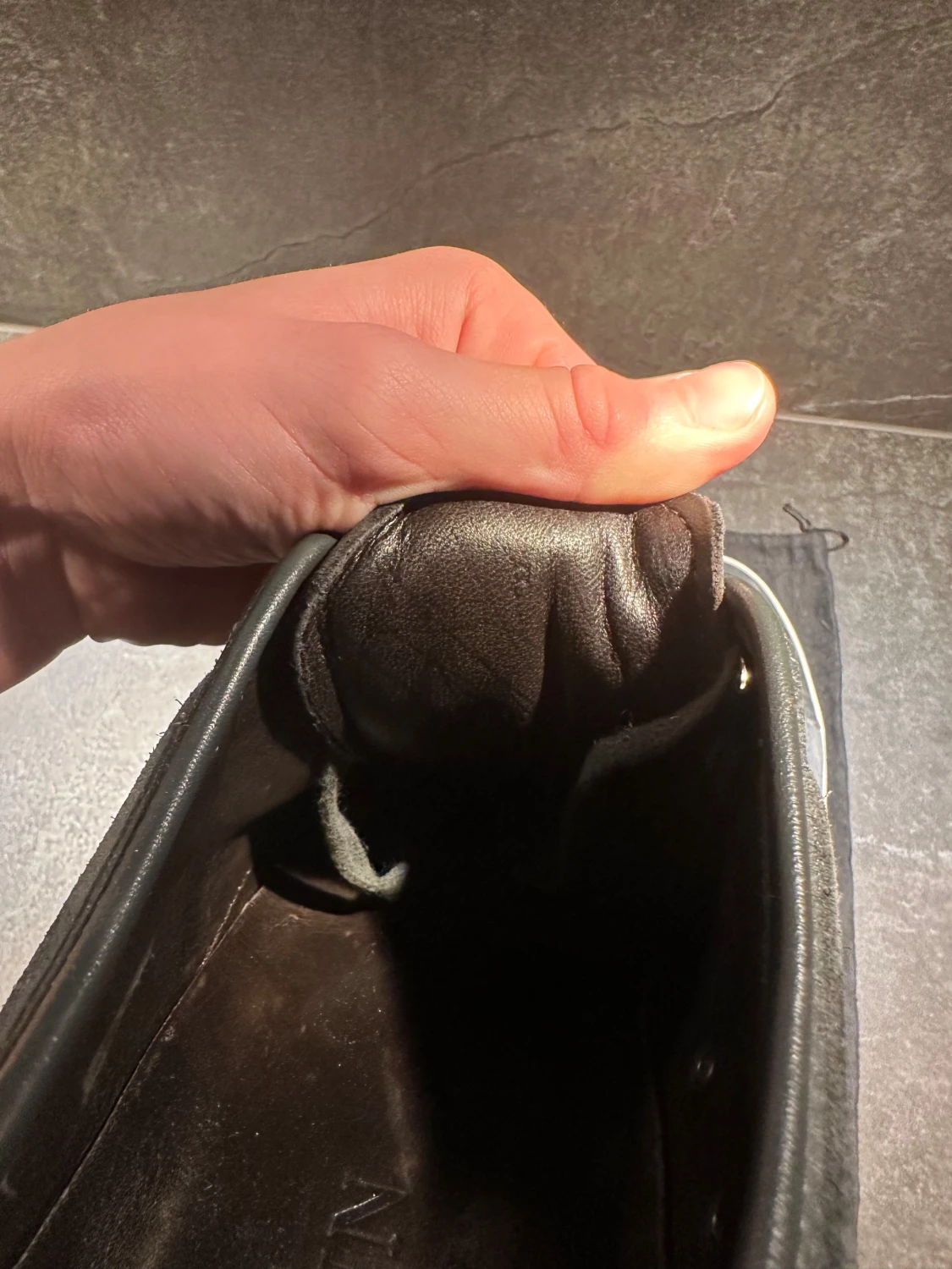 Gråa sneakers från Lanvin i mocka och skinn - 3