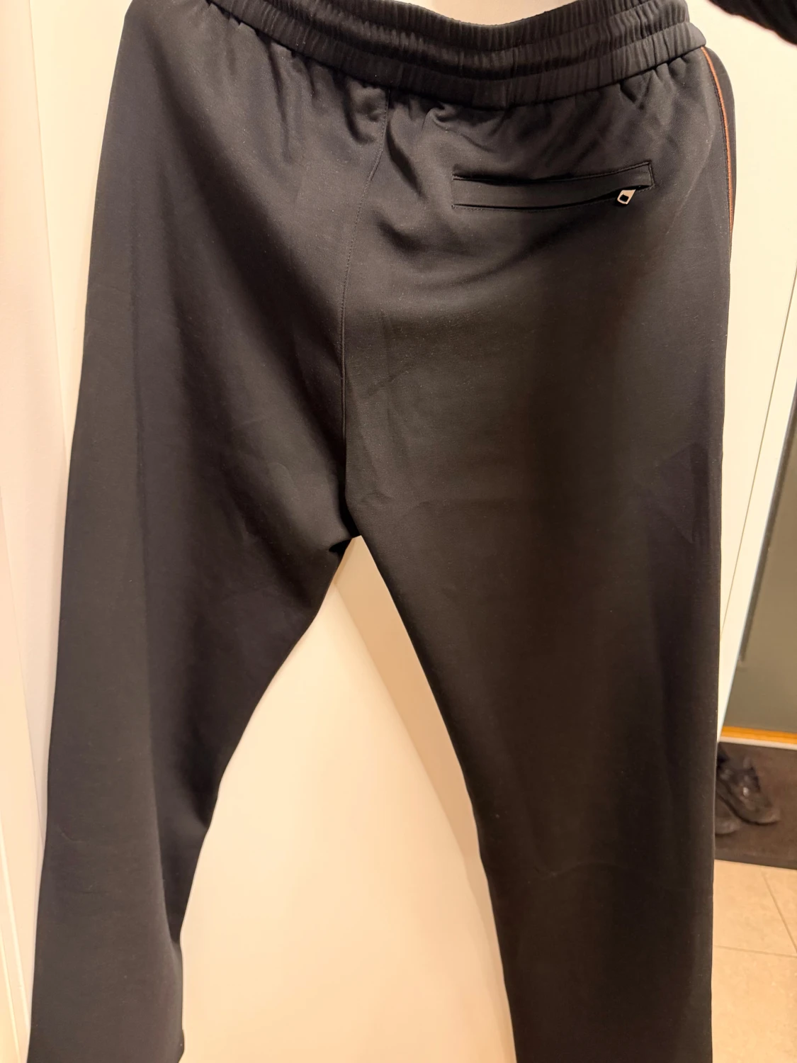 Svarta mjukisbyxor från Loro Piana - 1