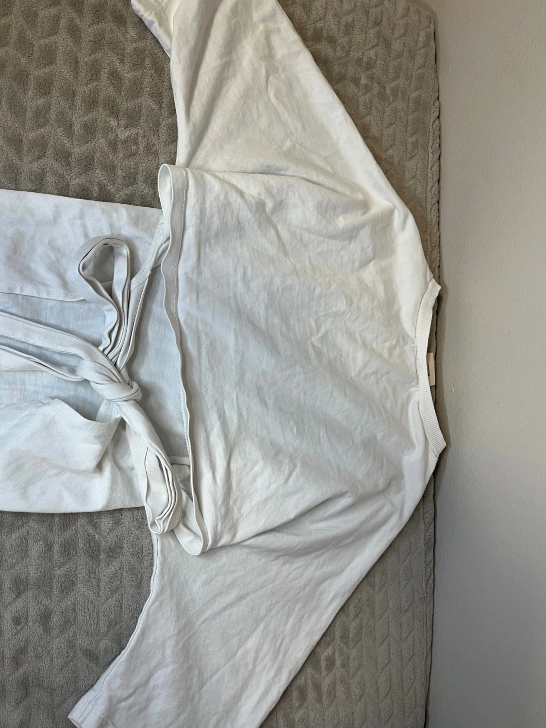 Viral open back tie tee - 2