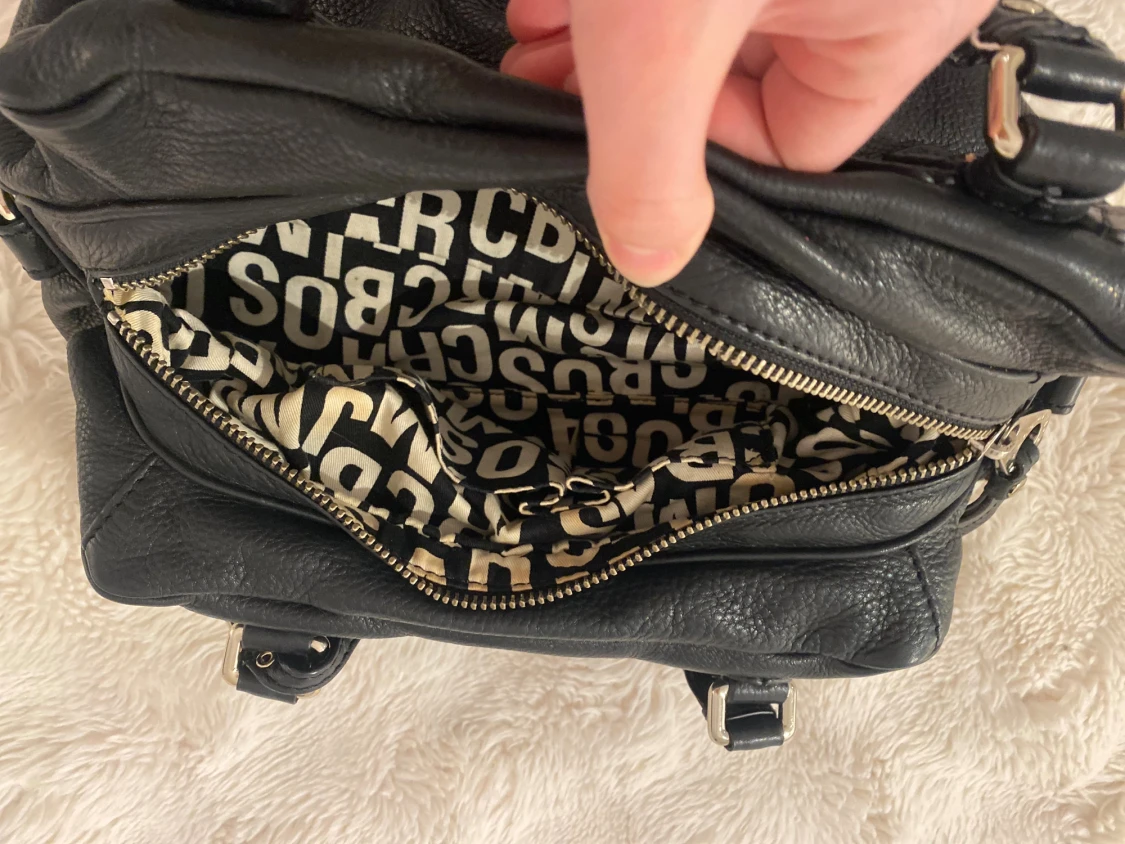 Marc Jacobs svart baby groove mini väska - 3