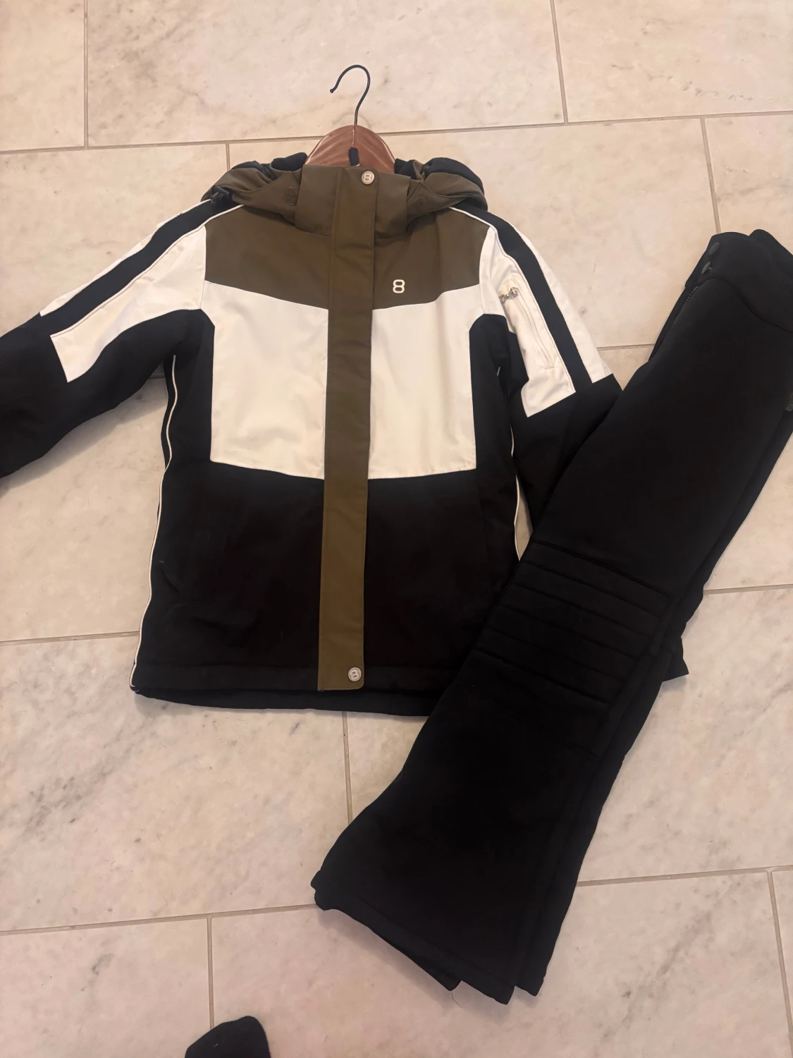8848 skidjacka och byxor stl. 150 - 1