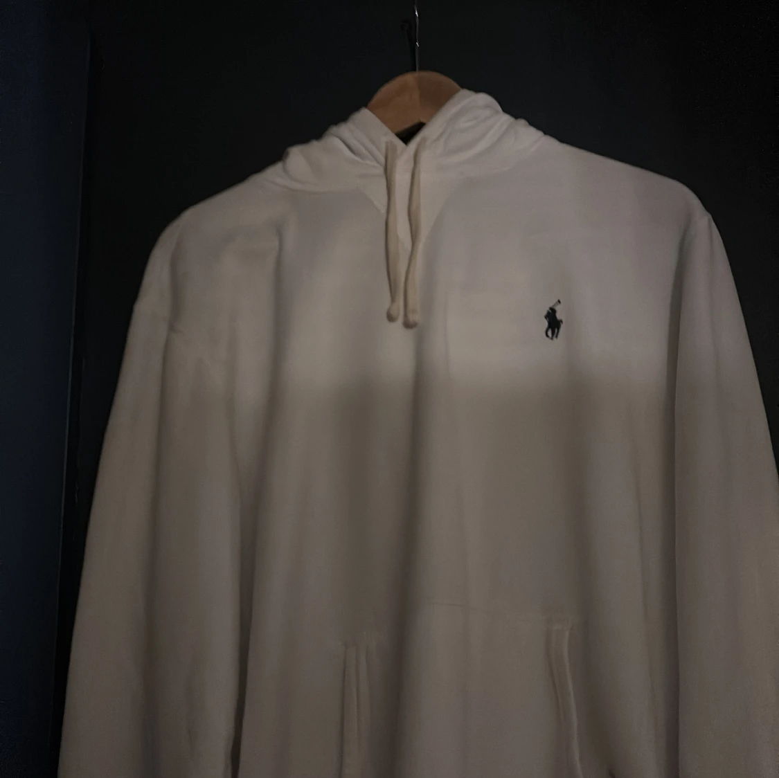 Vit hoodie från Polo Ralph Lauren