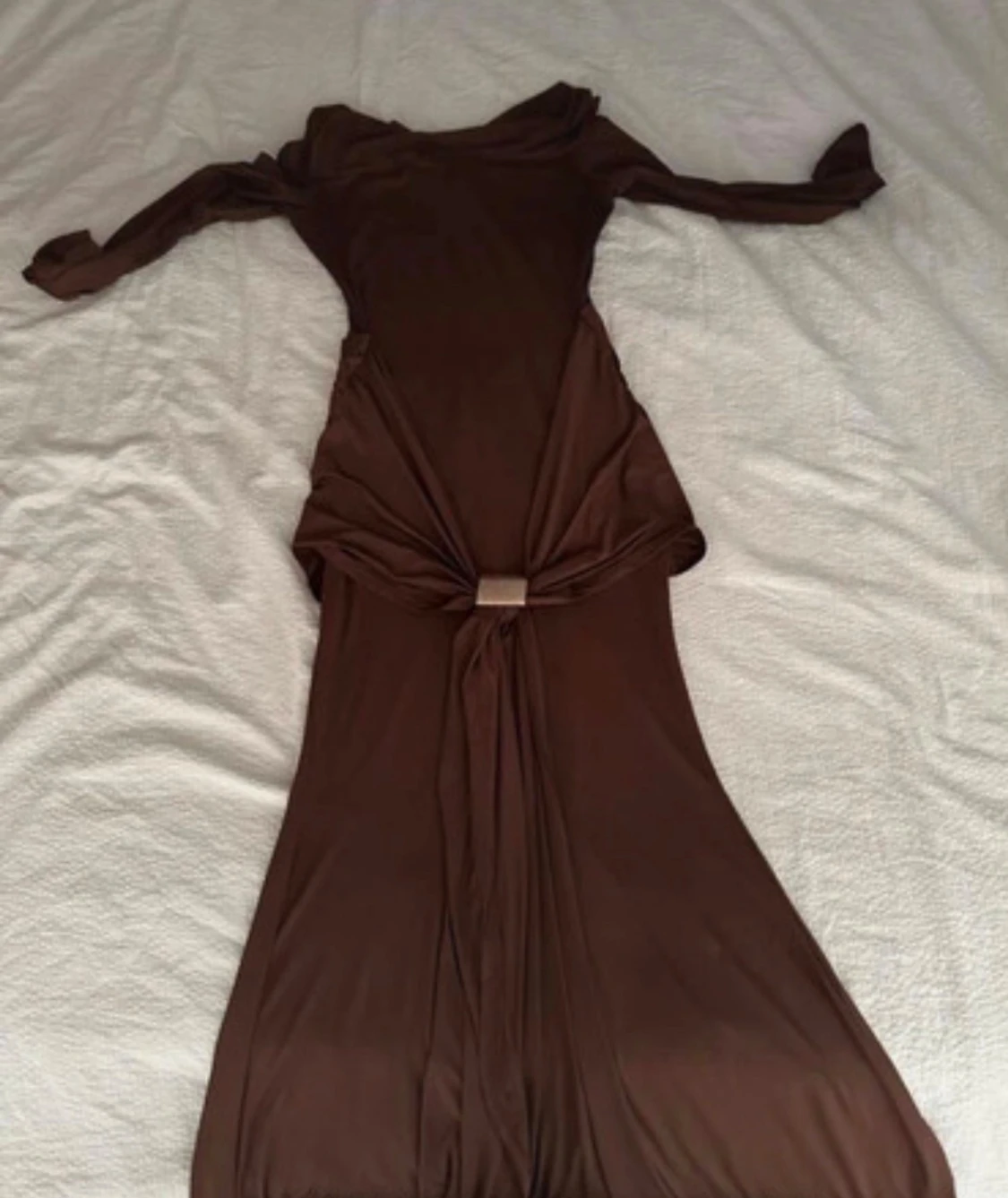 Brun offshoulder långklänning - 1