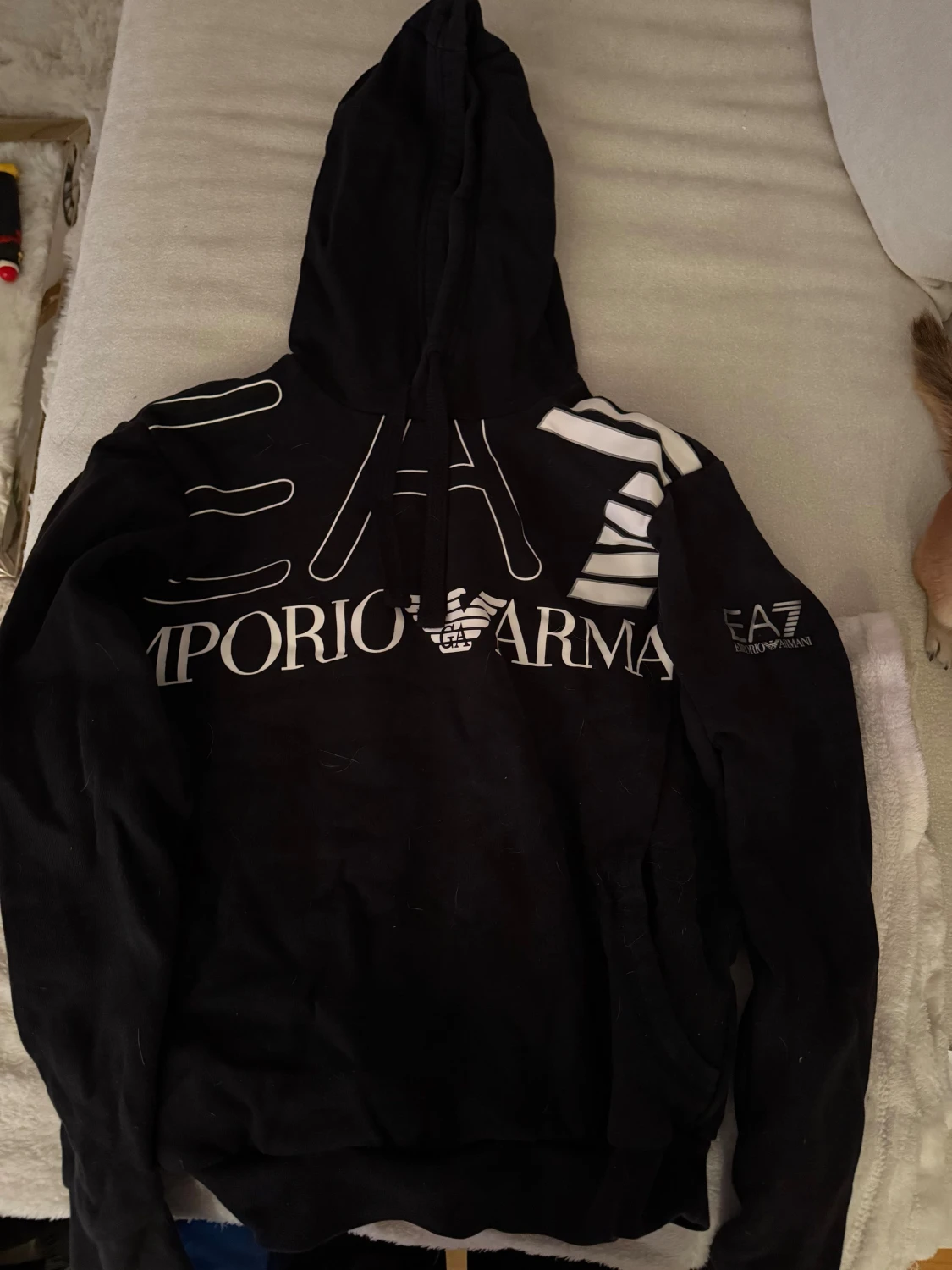 Svart EA7 hoodie med tryck - 1