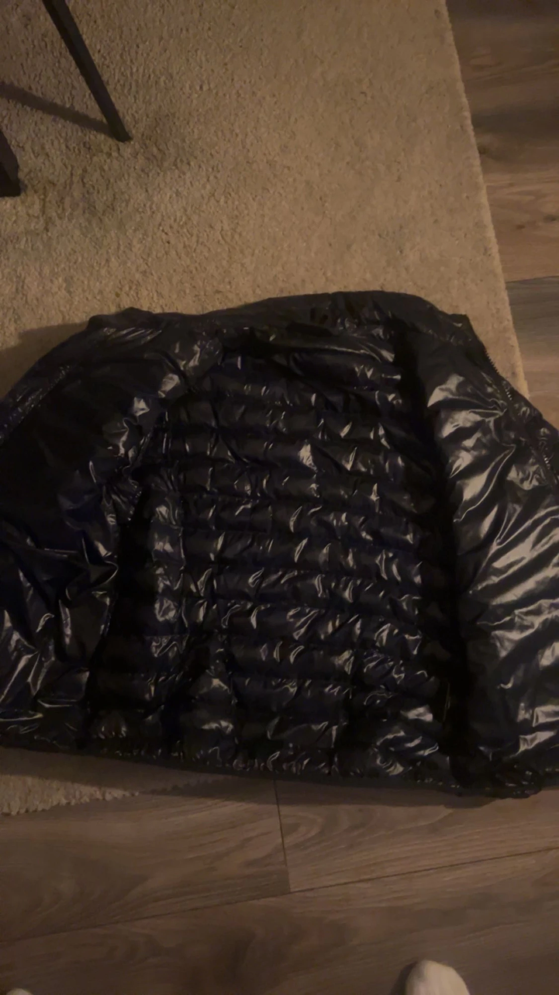 Mörkblå peak performance pufferjacka med dragkedjor - 3