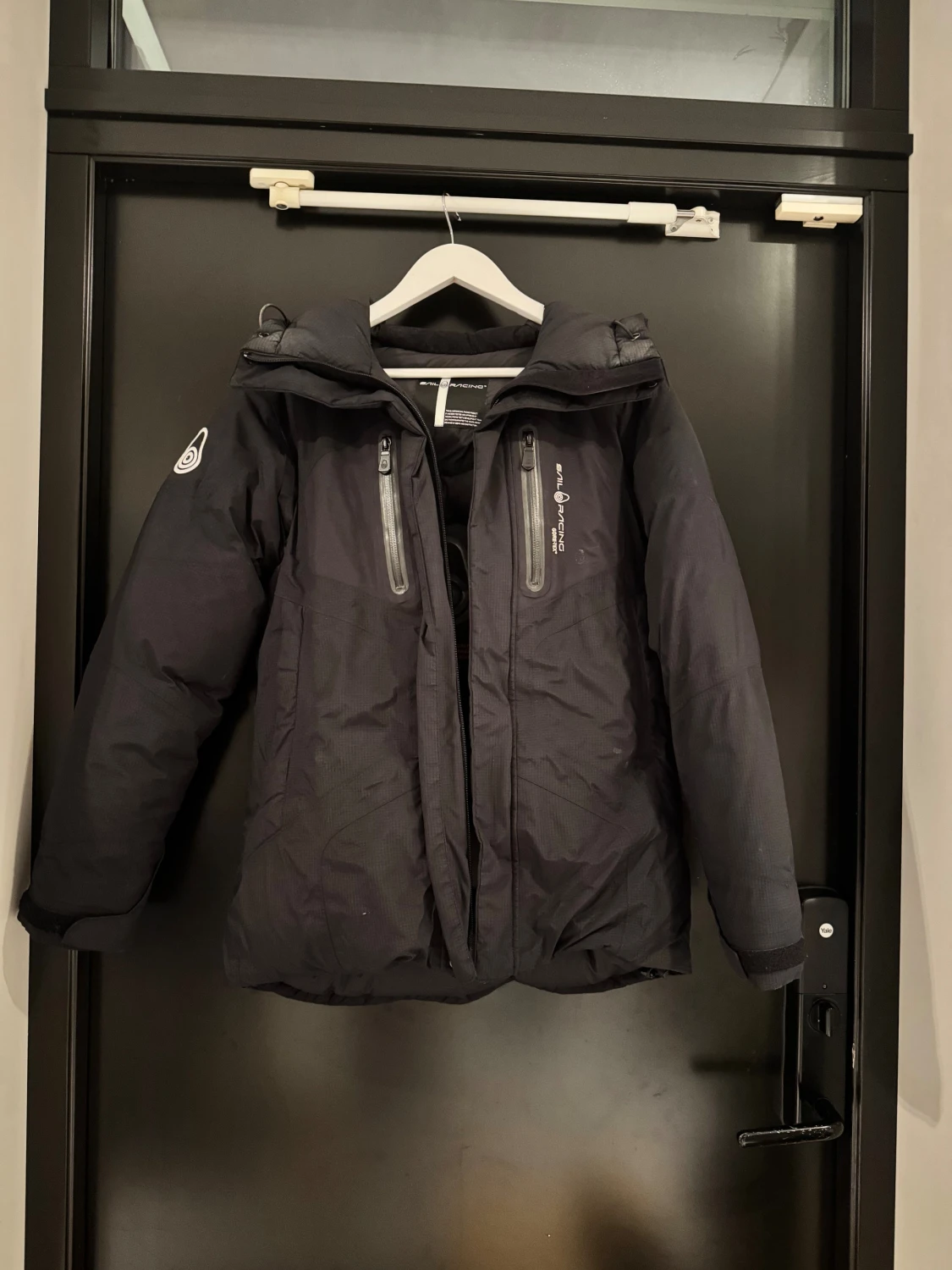 Svart Sail Racing dunjacka Gore-Tex S