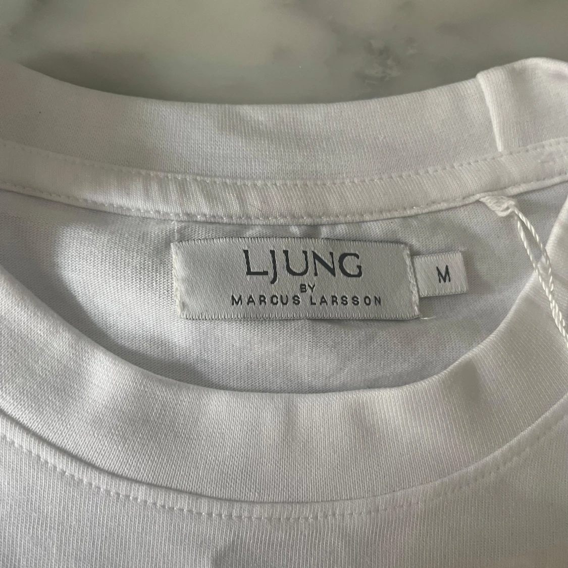 Vit t-shirt från Ljung  - 3