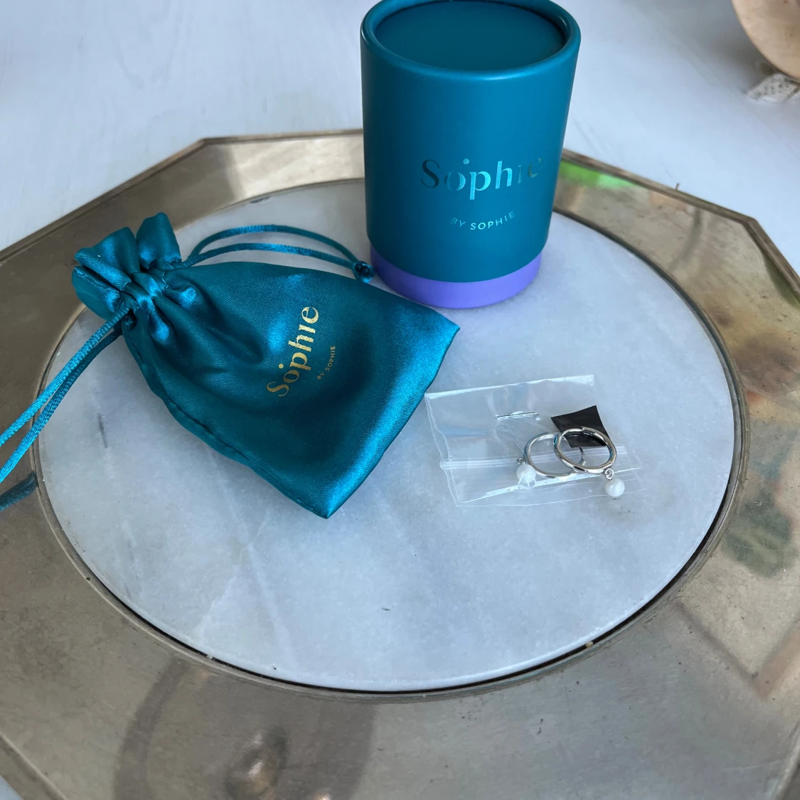 Pearl Mini Hoops från Sophie by Sophie - 2