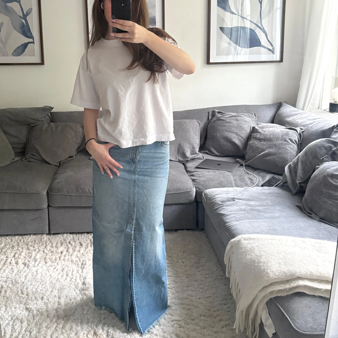 Lång jeanskjol med slits - 1