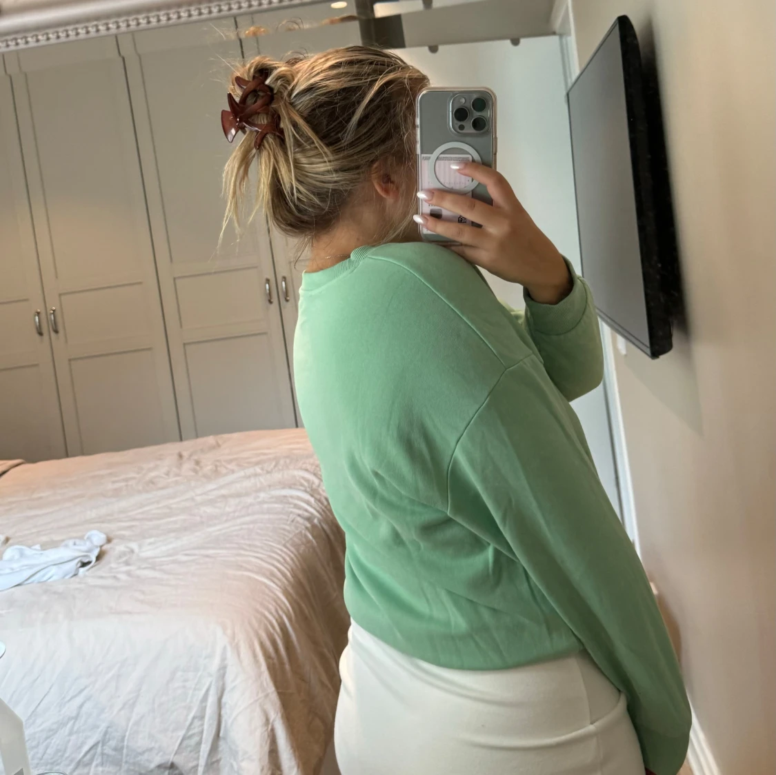 Mintgrön sweatshirt från Zara - 1