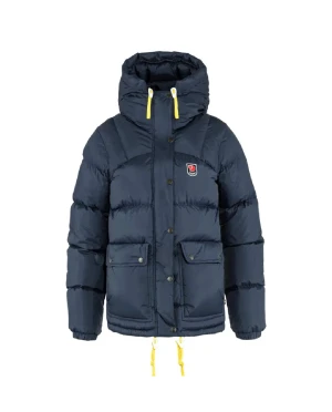 intressekoll, fjällräven - Säljer eller byter min fjällräven i women expeditionen down lite jacket. Köpt föra året men har inga defekter. Eller om någon har en i svart xs som vill byta!!