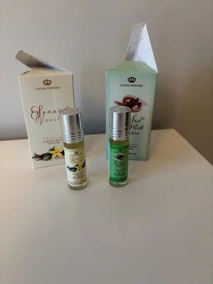Parfymoljor  - 🤎 Rehab Choco Musk Pistachio & Al Rehab Spanish Vanilla – exklusiv koncentrerad Parfymolja - oanvända helt nya🤎  • Instagram: Ginise #parfymolja #parfym #vanilj #alrehab #pistach 
