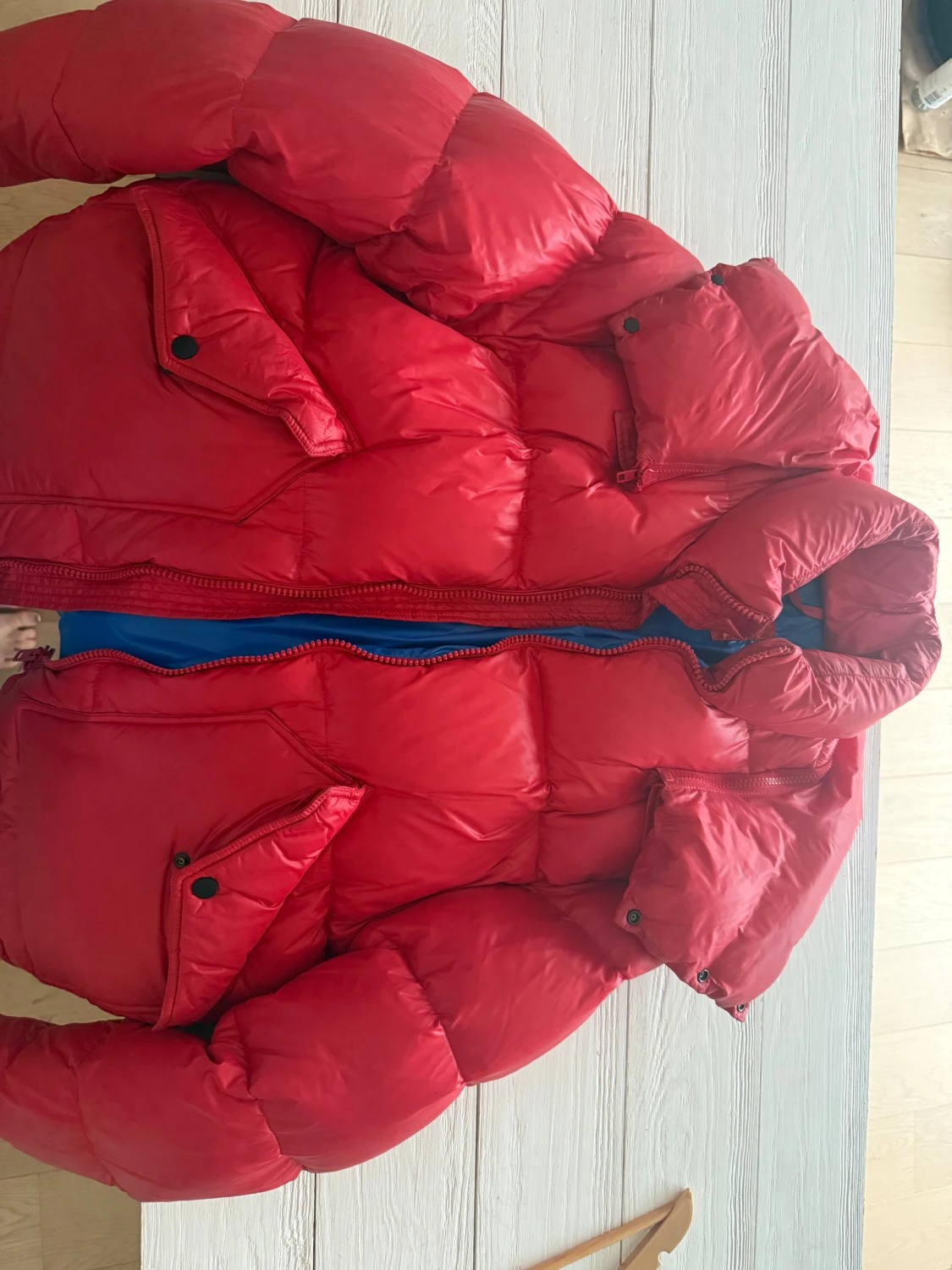 Röd pufferjacka från Hilfiger Collection