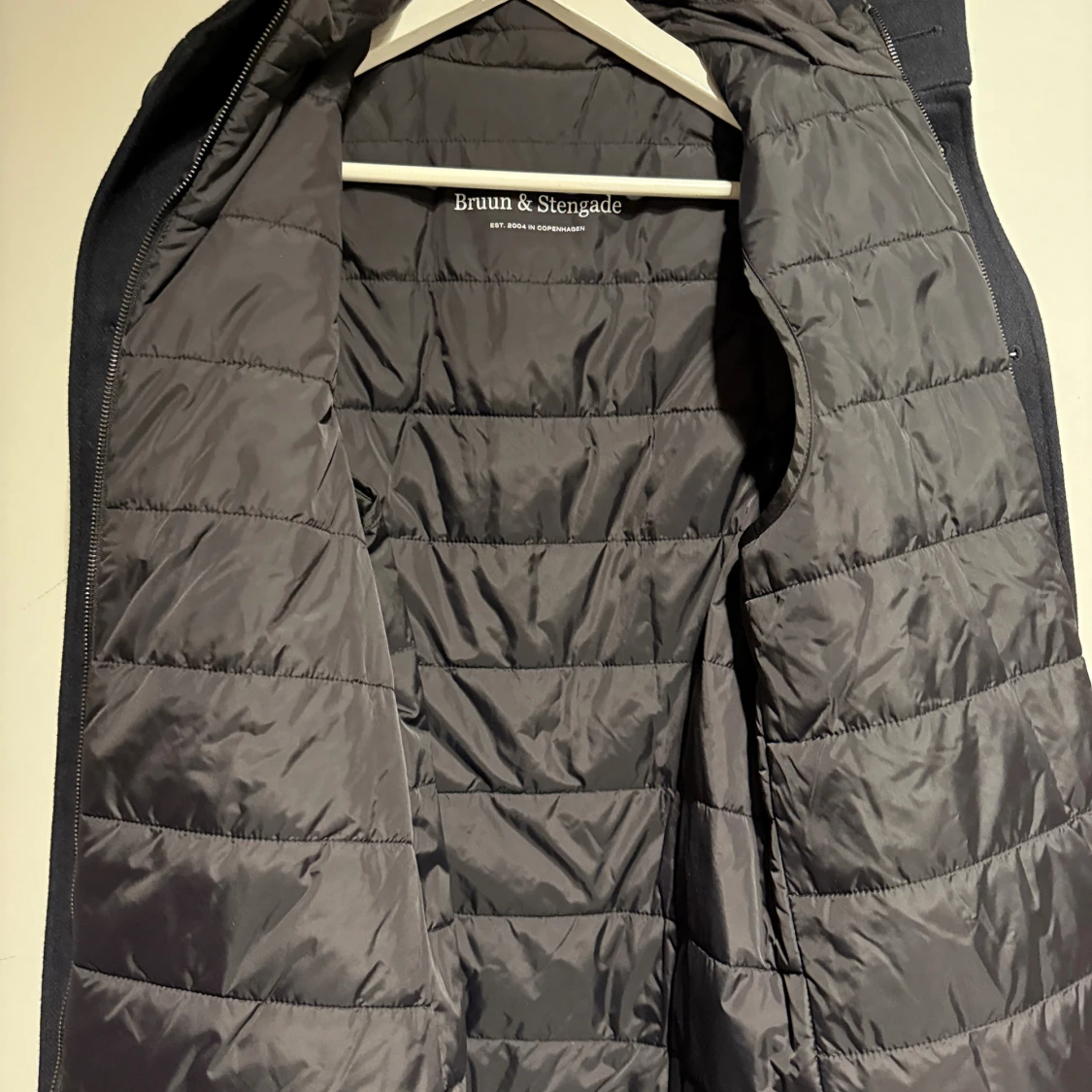 Mörkblå rock från Bruun & Stengade - 2