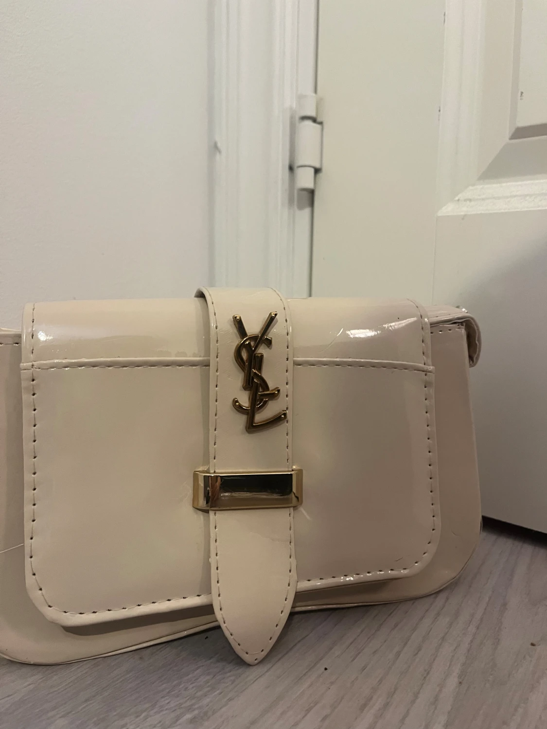 Beige axelväska  - 1