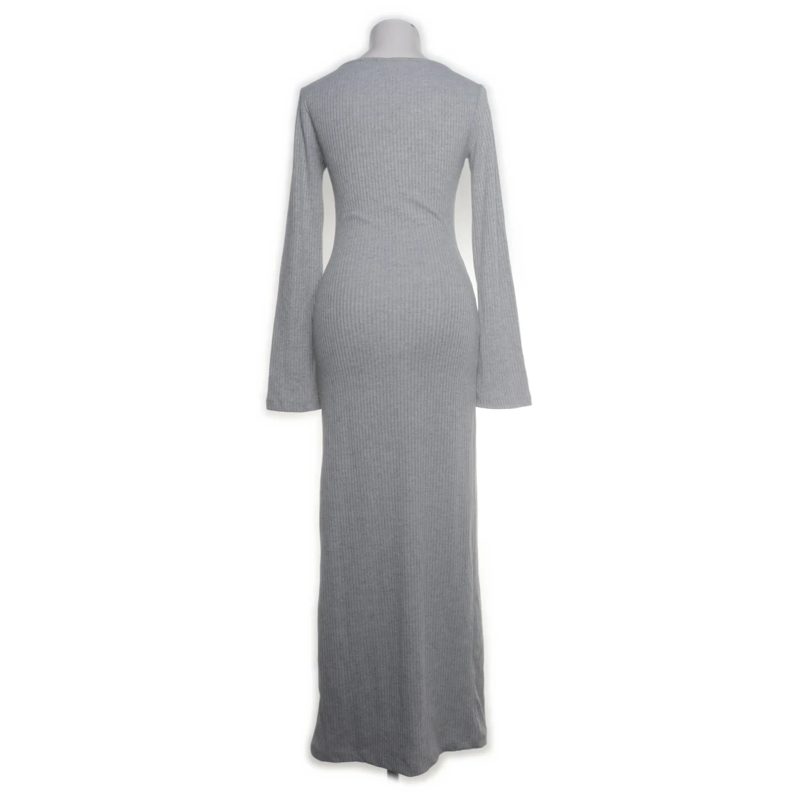 Grå ribbad långklänning från Nelly - 1