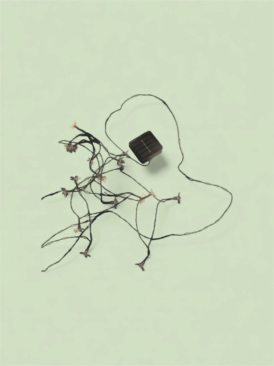 Solcellsdriven ljusslinga med fjärilar – dekorativ trädgårdsbelysning