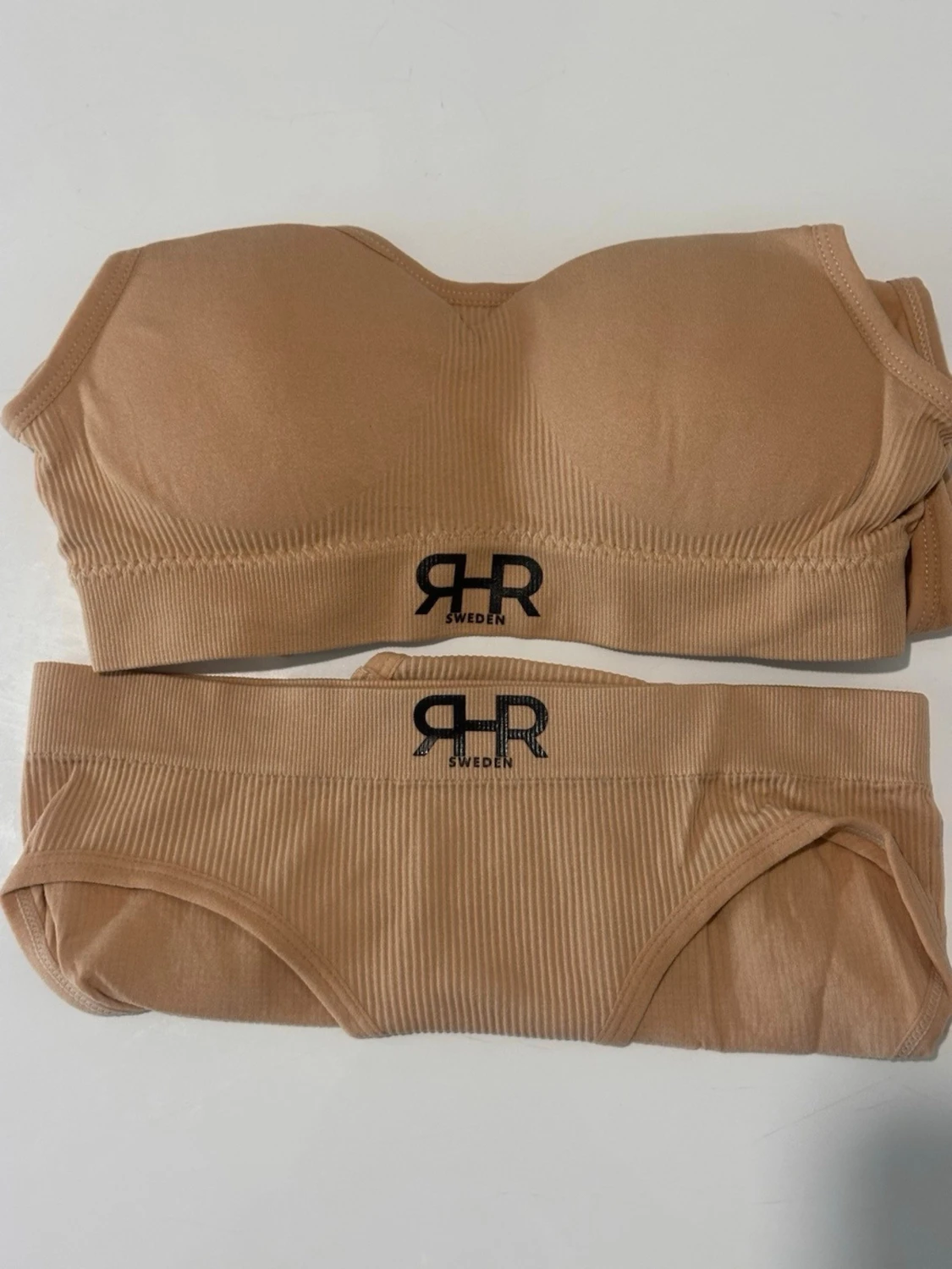 Beige BH Set från RHR Sweden - 1