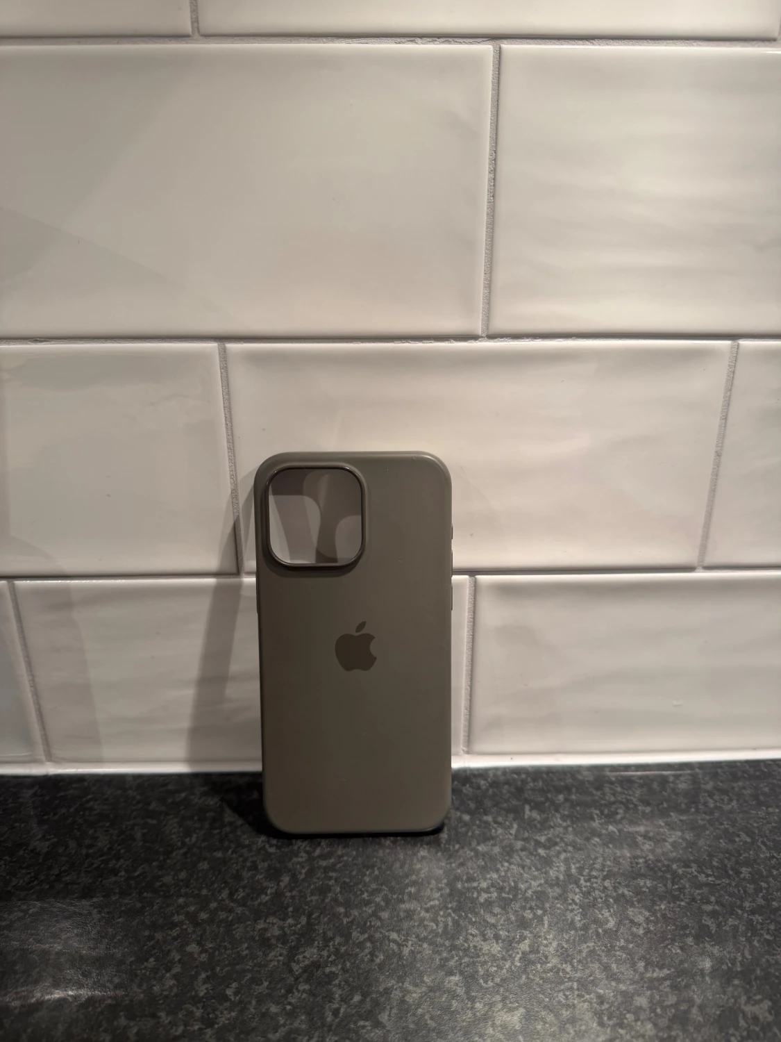 iPhone 15 pro max skal