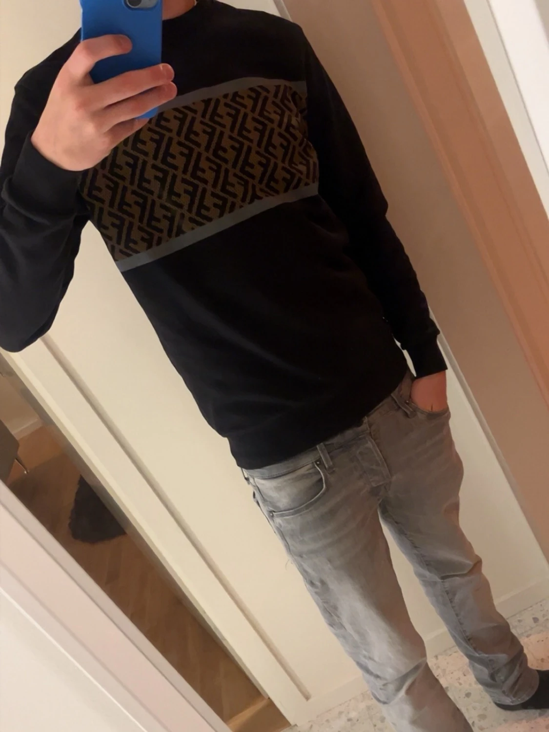 Fendi tröja - svart/brun - 1