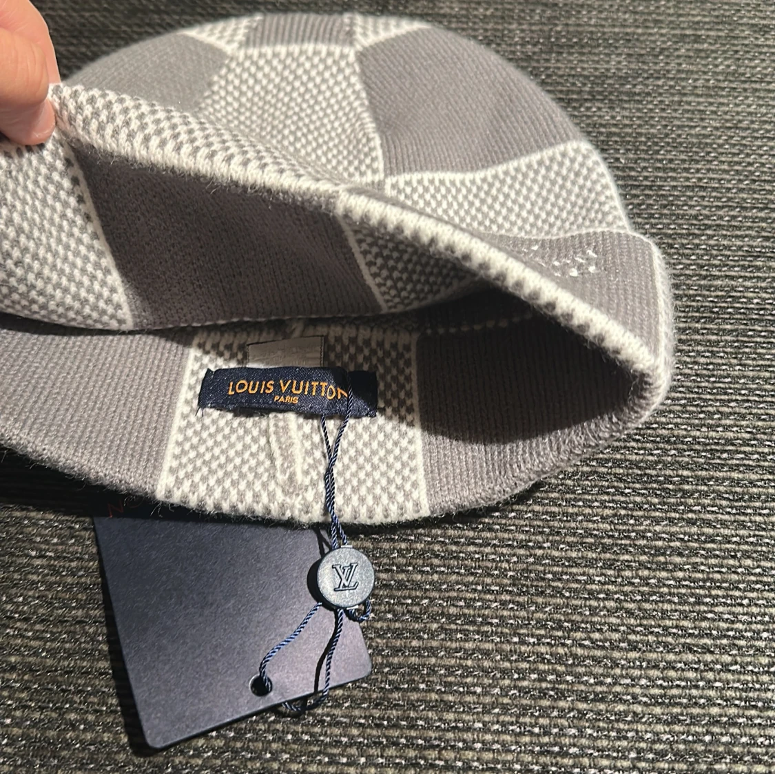 LUIS VUITTON MÖSSA - 1