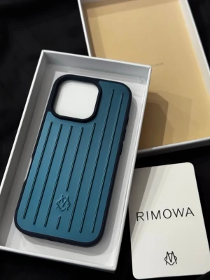 Iphone 16 pro skal  - Helt ny iphone 16 pro skal, hör av dig innan du beställer 