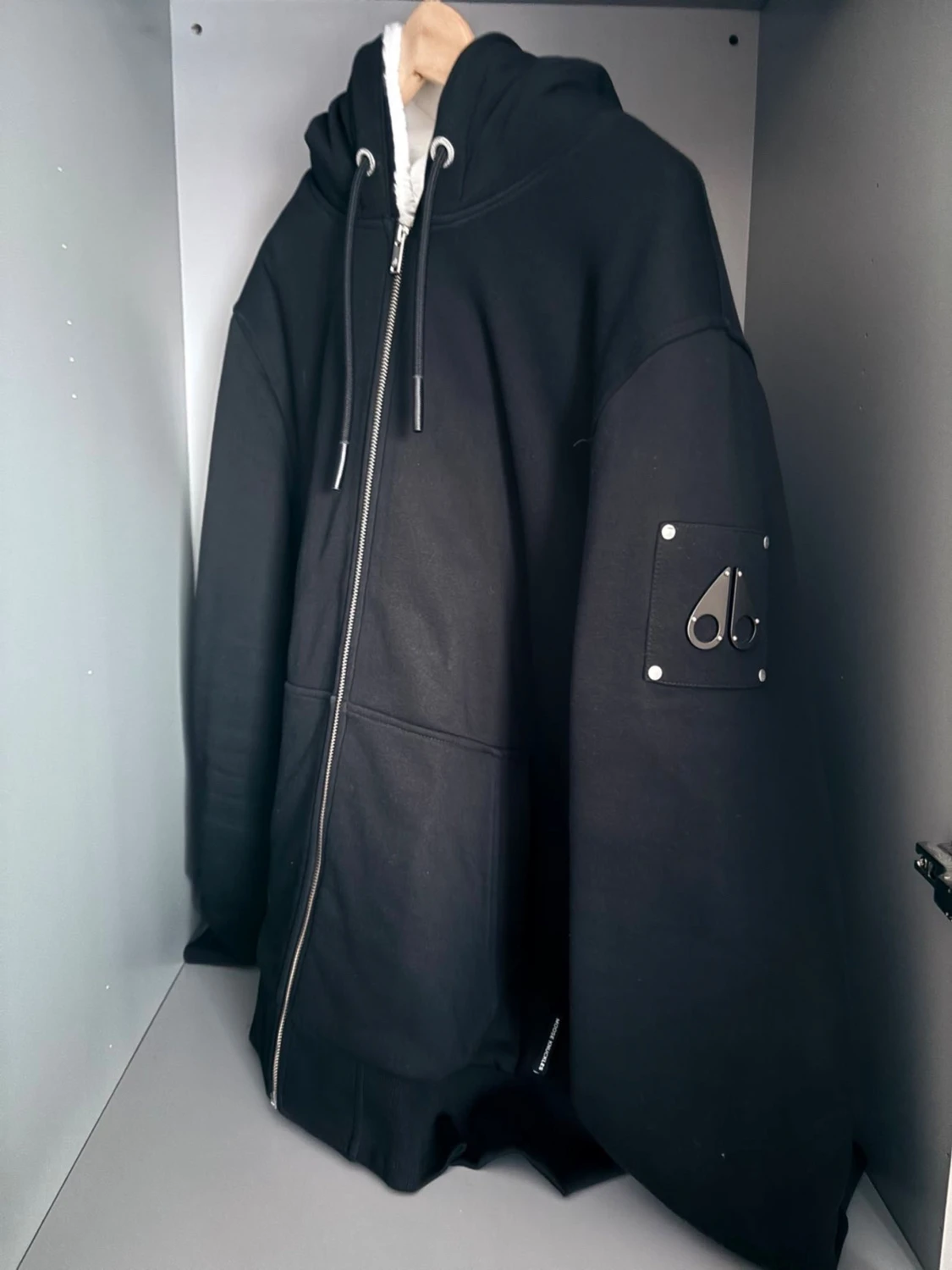 Svart teddyjacka Moose Knuckles - 2