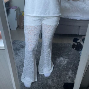 Spetsbyxor - Helt nya, endast testade!  Jätte fina till sommaren!  Priset kan diskuteras 