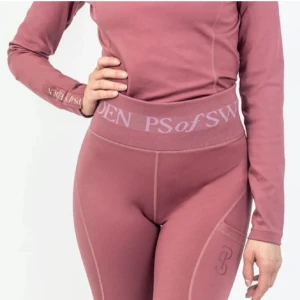 Ps of Sweden  - Ett helt nytt ps of Sweden rid sätt i färgen rosa. Dom är helt oanvända med lappen kvar! Säljer dom då dom inte kommer till användning. Båda delarna är i storlek S. Pris kan diskuteras 