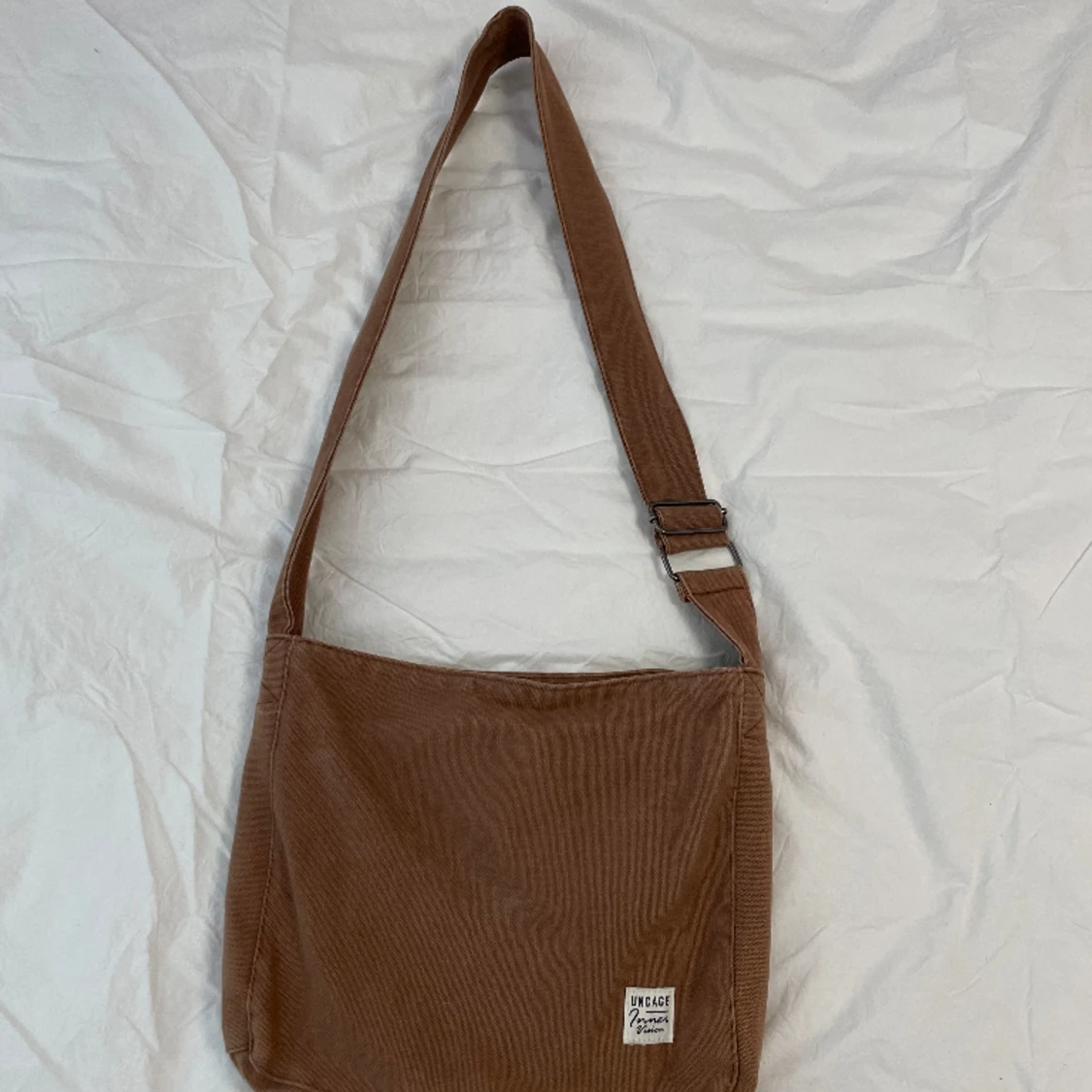 Brun canvas väska - 90