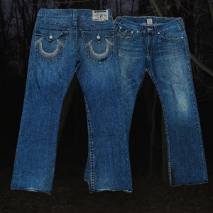 Bootcut true religion - Riktigt sköna och passar perfekt, pris kan diskuteras och om ni har frågar pm. (Skit bra kondition)