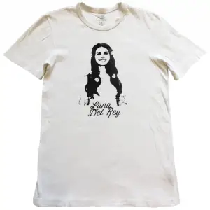 T-shirt med handtryckt Lana Del Rey tryck på! Trycket håller i tvätten! 100% bomull 
