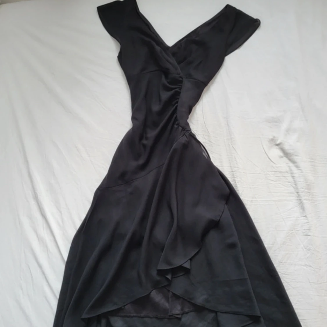 Svart lång klänning v neck