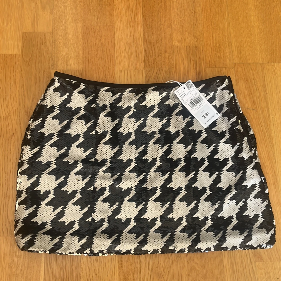 Mango sequins skirt **helt nytt**