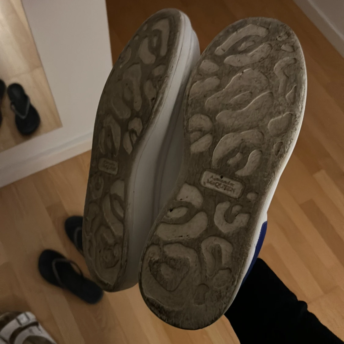 Alexander mqueen  - 91